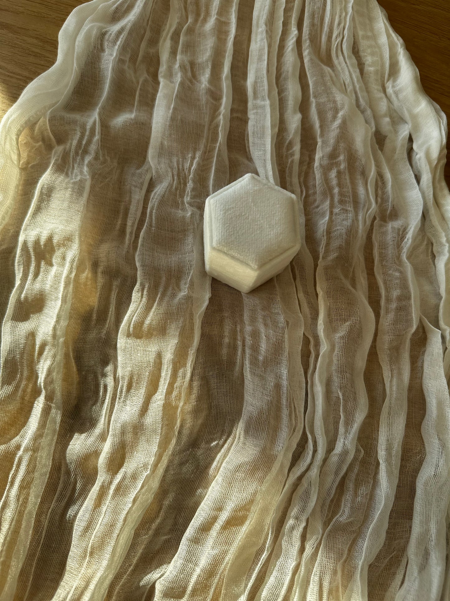 HL RINGBOX TWO RINGS WHITE