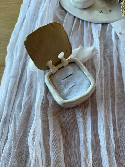 HL RINGBOX