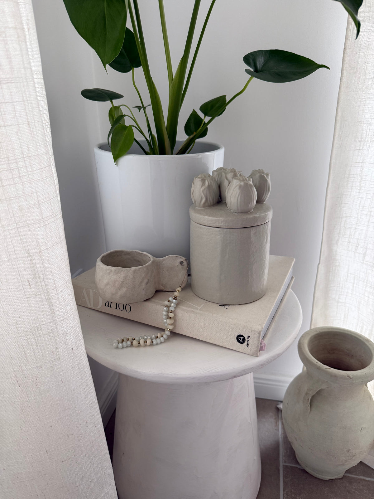 HL TASSE JEWELRY