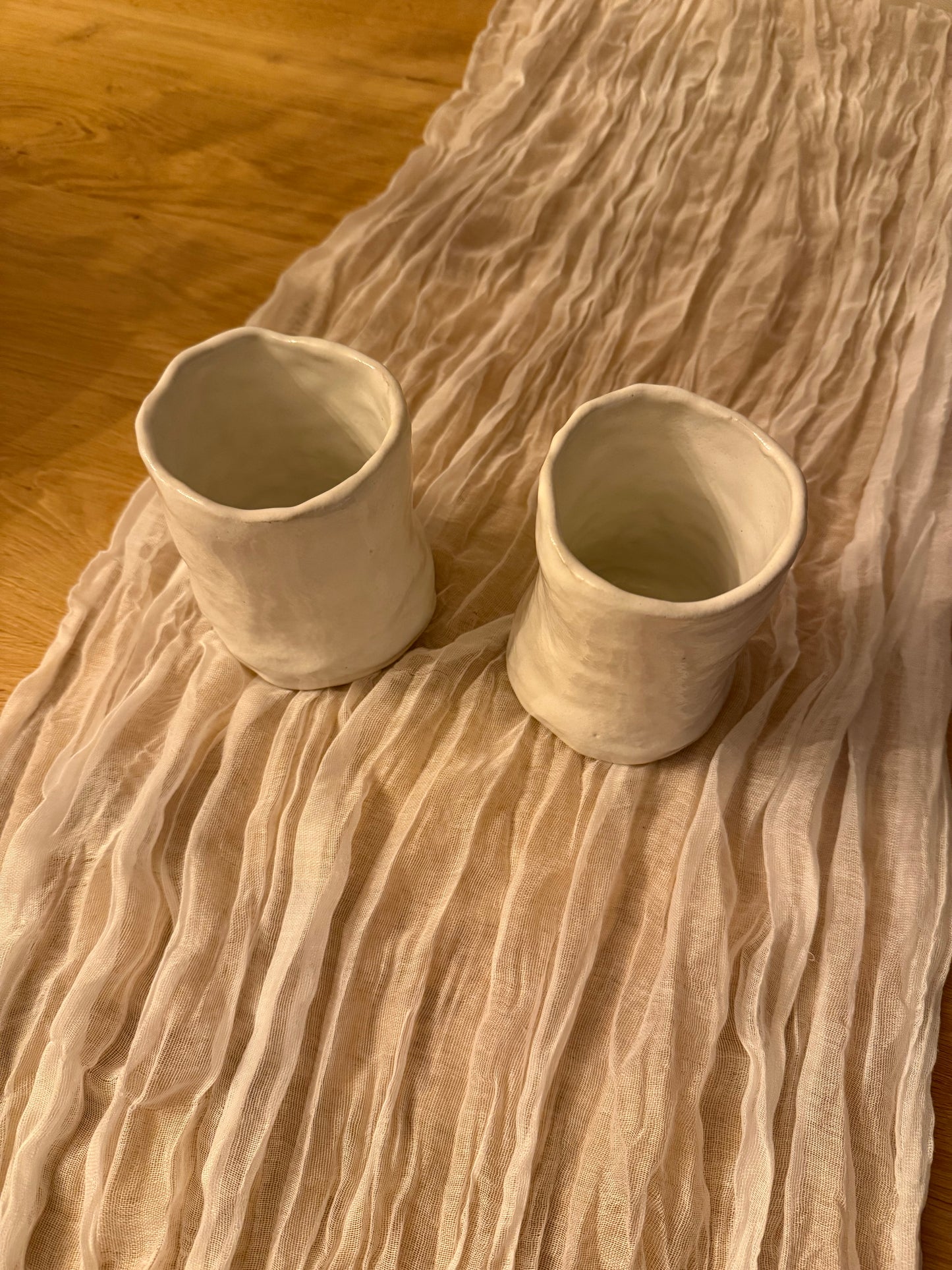 HL BRUSH HOLDER
